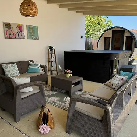 Tatil Evi Kekpillango Vendeghaz,