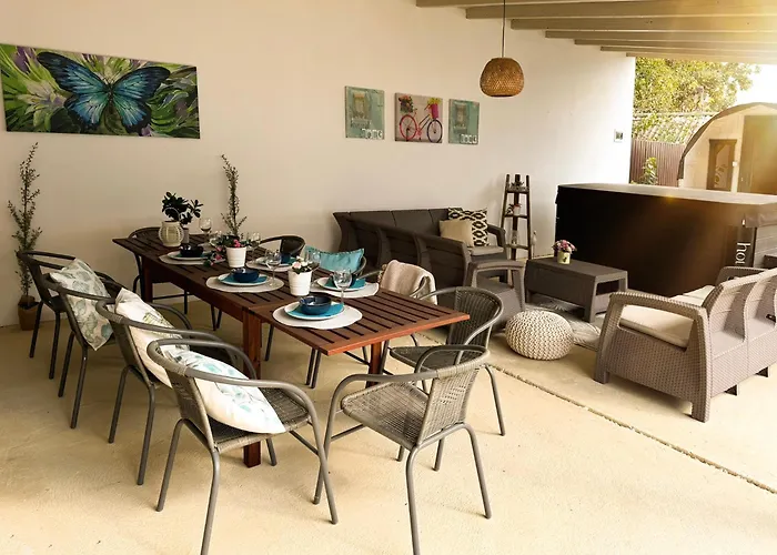 Kekpillango Vendeghaz, Tatil Evi *