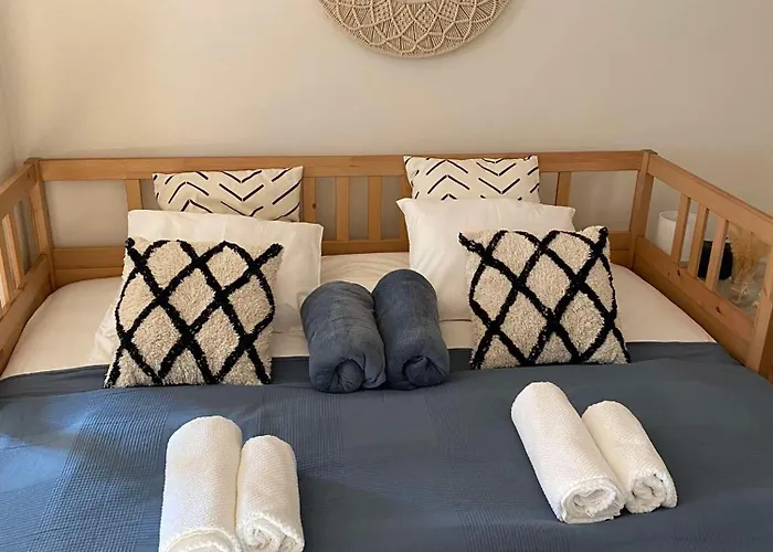 Kekpillango Vendeghaz, Tatil Evi